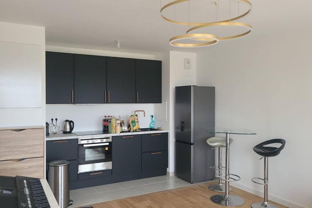 Appartement Chic 5 Min Disneyland/Vallee Village Serris Zewnętrze zdjęcie